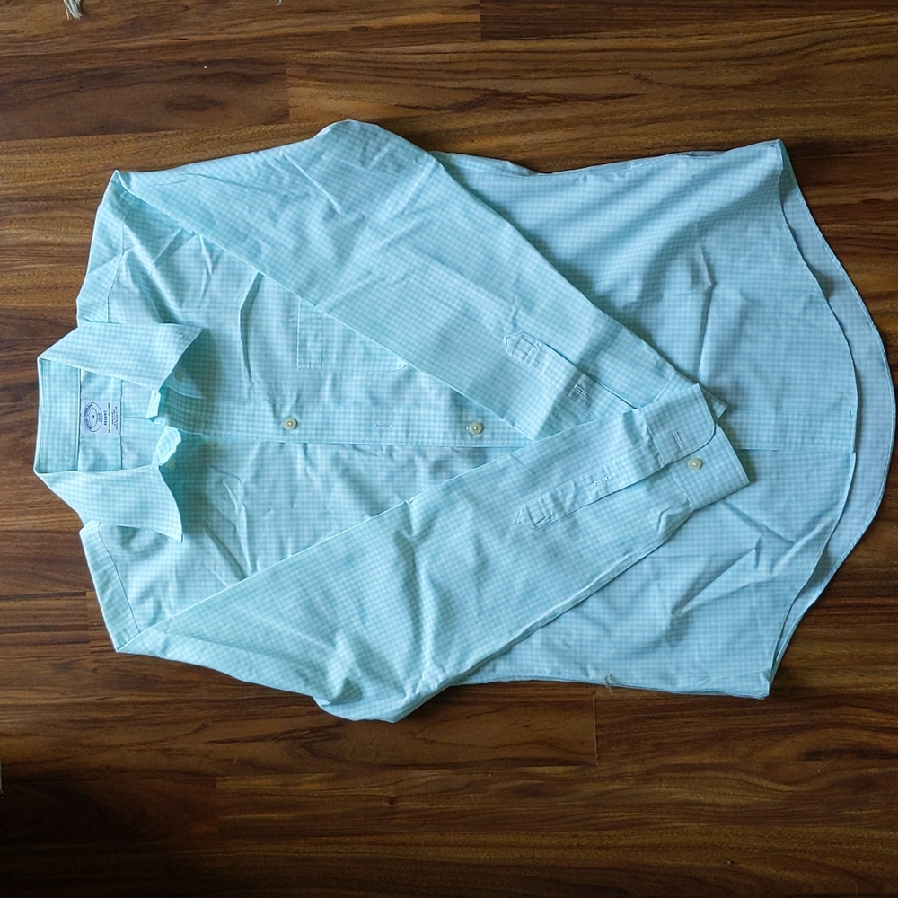 Brooks Brothers non-Iron Button Up